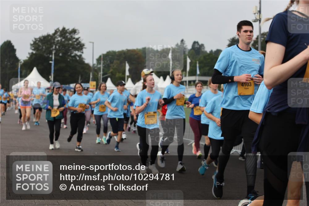 13.09.2026 - Kiel Lauf Andreas Tolksdorf http://msf.ph/oto/10294781 13.09.2026 09:27:59 Kiellinie 6009, 12173, 4103 meine-sportfotos.de