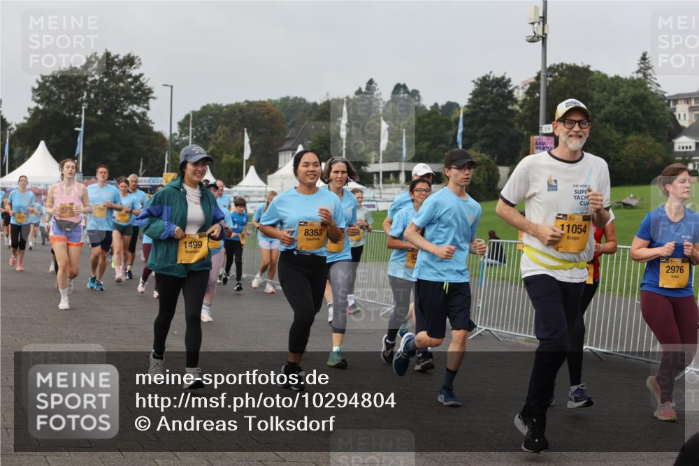 13.09.2026 - Kiel Lauf Andreas Tolksdorf http://msf.ph/oto/10294804 13.09.2026 09:28:01 Kiellinie 4376, 11862, 38, 1499, 38, 8353, 38, 11054, 39, 2976 meine-sportfotos.de