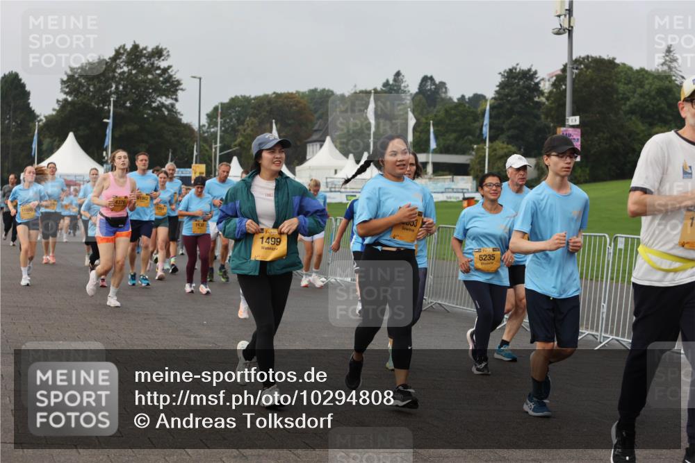 13.09.2026 - Kiel Lauf Andreas Tolksdorf http://msf.ph/oto/10294808 13.09.2026 09:28:01 Kiellinie 4376, 11859, 1862, 1987, 7432, 39, 1499, 53, 5235, 1 meine-sportfotos.de