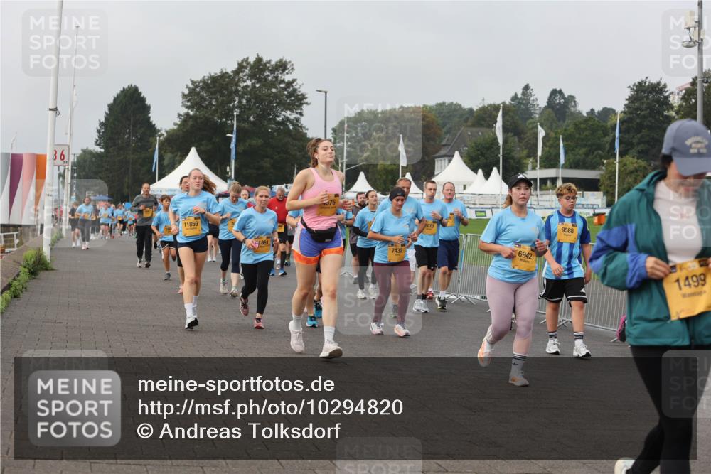 13.09.2026 - Kiel Lauf Andreas Tolksdorf http://msf.ph/oto/10294820 13.09.2026 09:28:03 Kiellinie 36, 11859, 1861, 7432, 7070, 6942, 9588, 1499 meine-sportfotos.de