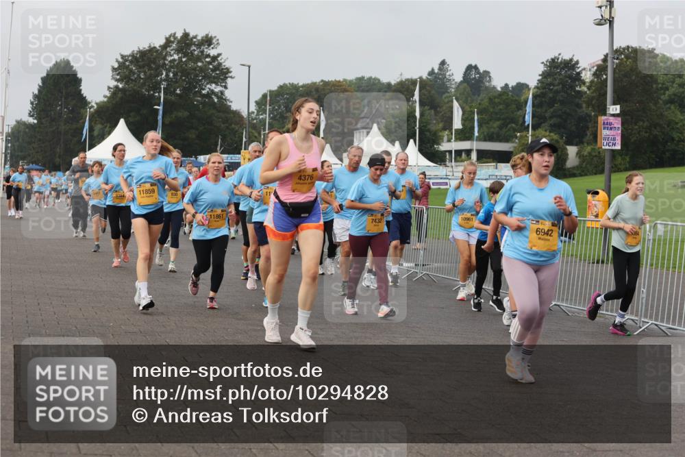 13.09.2026 - Kiel Lauf Andreas Tolksdorf http://msf.ph/oto/10294828 13.09.2026 09:28:04 Kiellinie 11859, 830, 11861, 4376, 7432, 10961, 6942, 15 meine-sportfotos.de
