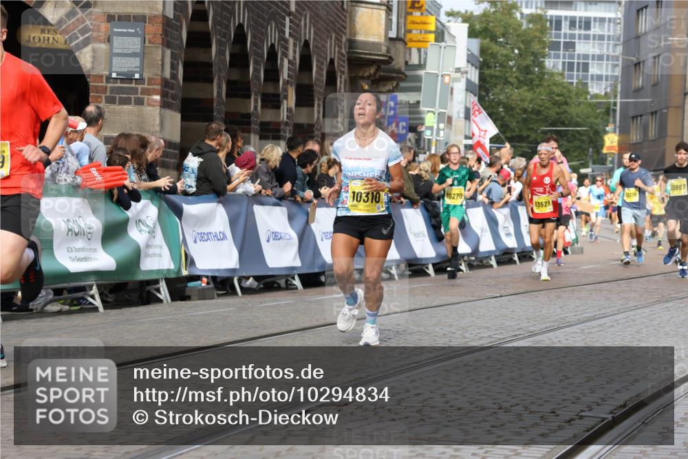 13.09.2026 - 21. swb-Marathon Bremen Strokosch-Dieckow http://msf.ph/oto/10294834 13.09.2026 10:47:35 Ziel 10189, 10319, 10744, 10898, 11187, 11269, 11462, 11650, 11651, 11814, 12048, 12195, 12298, 12415, 12470, 13528, 13545, 13589, 13613, 10172, 10210, 10393, 10592, 10594, 10860, 11018, 11634, 11809, 11894, 12077, 12547, 12558 meine-sportfotos.de