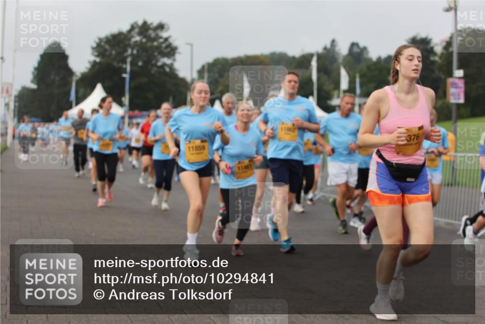13.09.2026 - Kiel Lauf Andreas Tolksdorf http://msf.ph/oto/10294841 13.09.2026 09:28:05 Kiellinie 16, 11859, 376 meine-sportfotos.de