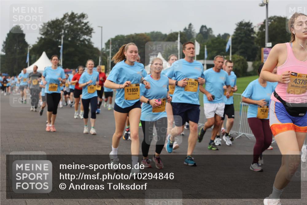 13.09.2026 - Kiel Lauf Andreas Tolksdorf http://msf.ph/oto/10294846 13.09.2026 09:28:06 Kiellinie 11859, 535, 1862, 7432, 38, 4376 meine-sportfotos.de