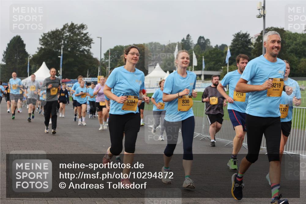 13.09.2026 - Kiel Lauf Andreas Tolksdorf http://msf.ph/oto/10294872 13.09.2026 09:28:08 Kiellinie 176, 3687, 38, 9384, 38, 830, 3914, 2718, 38, 9219, 38, 122 meine-sportfotos.de