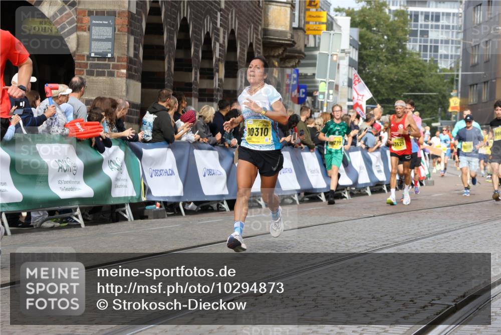 13.09.2026 - 21. swb-Marathon Bremen Strokosch-Dieckow http://msf.ph/oto/10294873 13.09.2026 10:47:35 Ziel 10189, 10319, 10744, 10898, 11187, 11269, 11462, 11650, 11651, 11814, 12048, 12195, 12298, 12415, 12470, 13528, 13545, 13589, 13613, 10172, 10210, 10393, 10592, 10594, 10860, 11018, 11634, 11809, 11894, 12077, 12547, 12558 meine-sportfotos.de