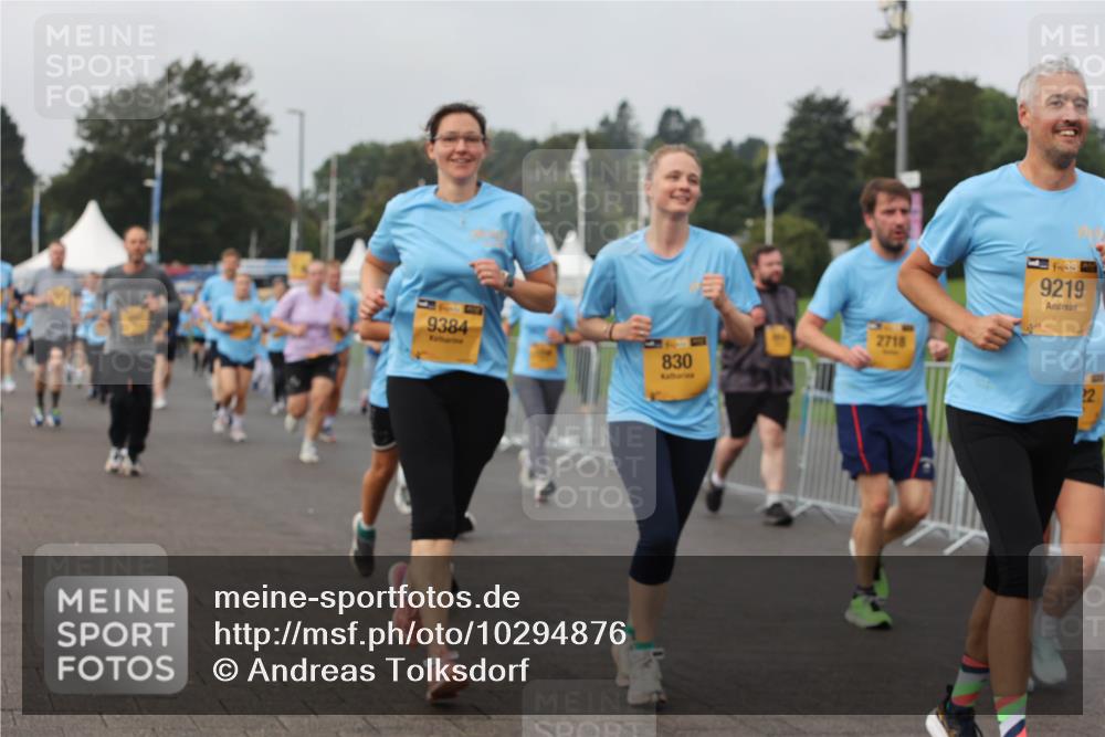 13.09.2026 - Kiel Lauf Andreas Tolksdorf http://msf.ph/oto/10294876 13.09.2026 09:28:09 Kiellinie 9384, 830, 2718, 39, 9219 meine-sportfotos.de