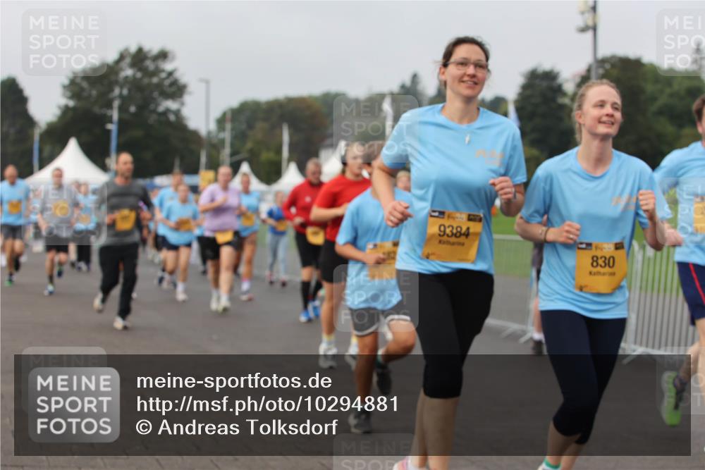 13.09.2026 - Kiel Lauf Andreas Tolksdorf http://msf.ph/oto/10294881 13.09.2026 09:28:09 Kiellinie 9384, 830 meine-sportfotos.de