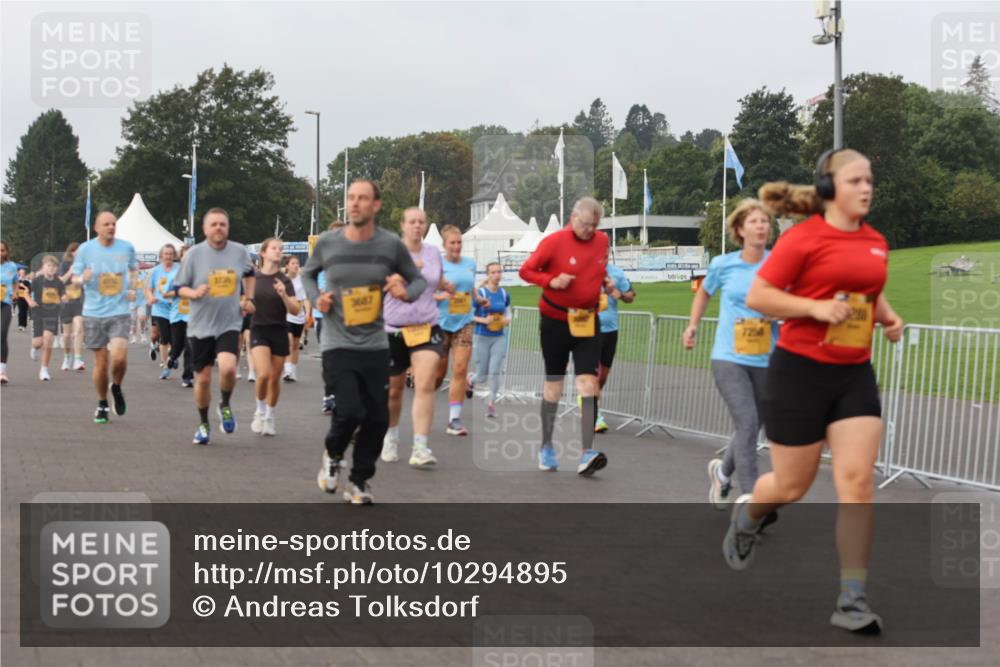 13.09.2026 - Kiel Lauf Andreas Tolksdorf http://msf.ph/oto/10294895 13.09.2026 09:28:11 Kiellinie 3687 meine-sportfotos.de