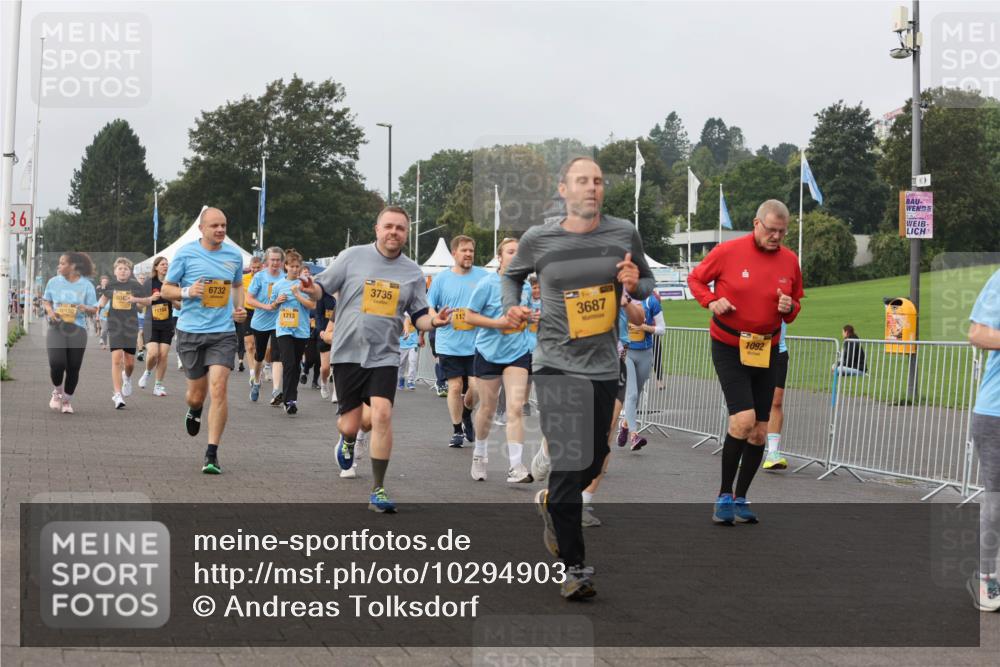13.09.2026 - Kiel Lauf Andreas Tolksdorf http://msf.ph/oto/10294903 13.09.2026 09:28:12 Kiellinie 36, 10150, 6732, 1713, 3735, 1900, 3687, 1092 meine-sportfotos.de