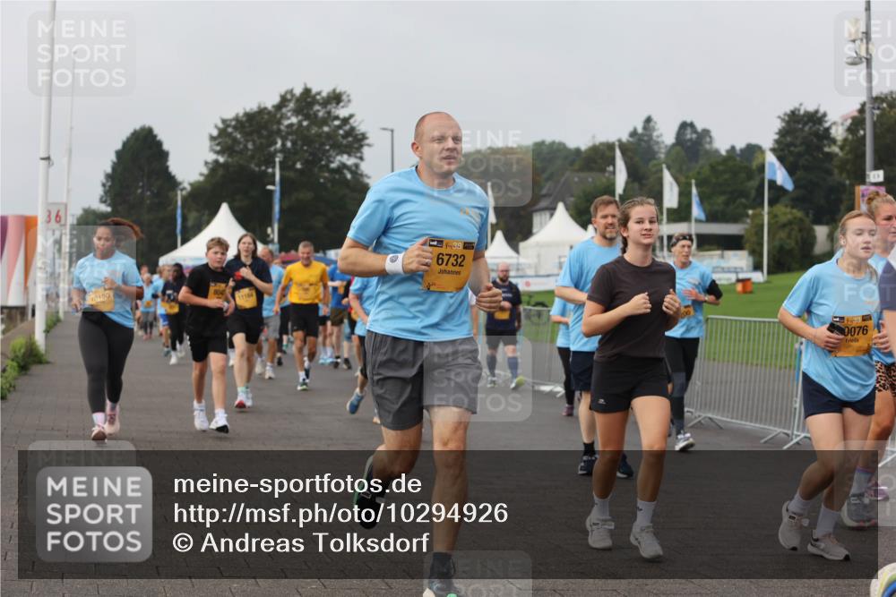 13.09.2026 - Kiel Lauf Andreas Tolksdorf http://msf.ph/oto/10294926 13.09.2026 09:28:14 Kiellinie 36, 10150, 804, 11184, 38, 6732, 0076 meine-sportfotos.de