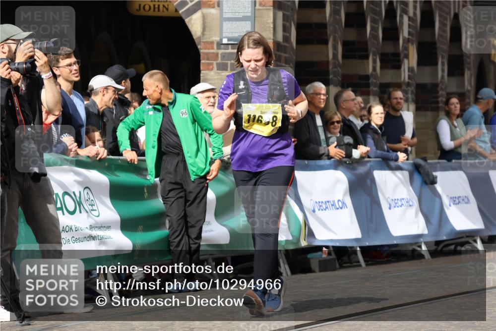 13.09.2026 - 21. swb-Marathon Bremen Strokosch-Dieckow http://msf.ph/oto/10294966 13.09.2026 11:22:13 Ziel 11639, 12157, 12211, 10710, 10968, 11423, 11579, 12444 meine-sportfotos.de
