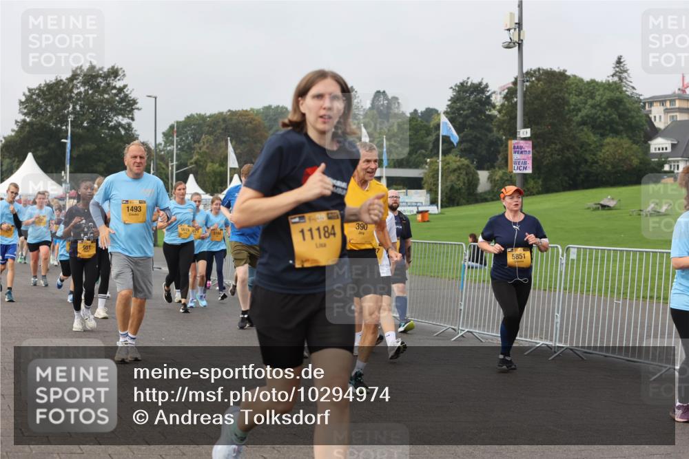 13.09.2026 - Kiel Lauf Andreas Tolksdorf http://msf.ph/oto/10294974 13.09.2026 09:28:19 Kiellinie 951, 39, 1493, 5619, 071, 11184, 390, 5851 meine-sportfotos.de