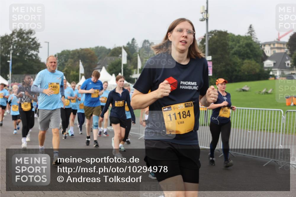 13.09.2026 - Kiel Lauf Andreas Tolksdorf http://msf.ph/oto/10294978 13.09.2026 09:28:20 Kiellinie 201, 1493, 745, 438, 11184, 5851 meine-sportfotos.de
