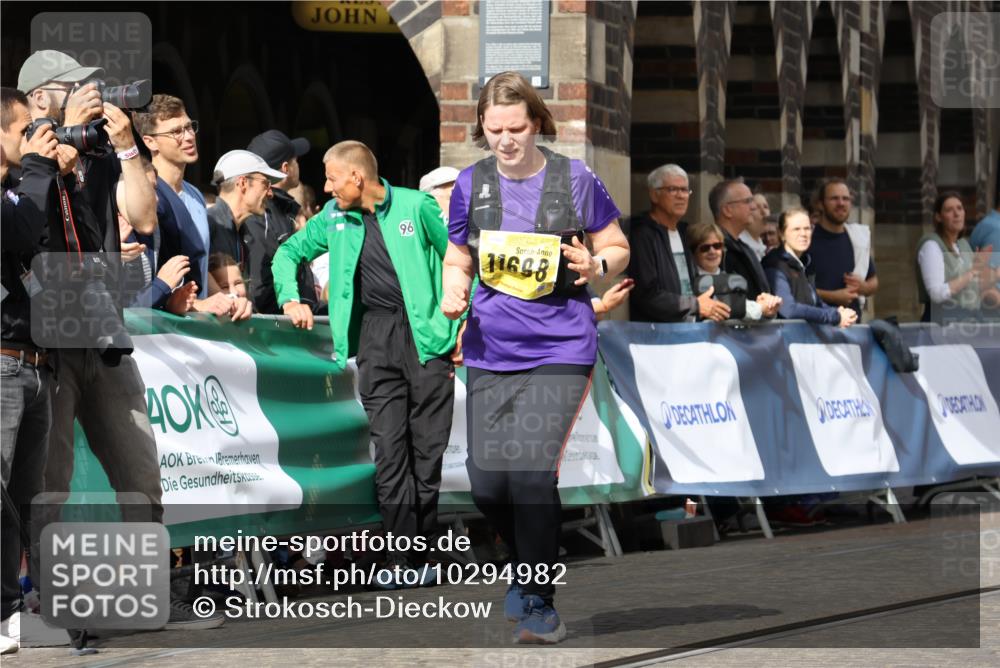 13.09.2026 - 21. swb-Marathon Bremen Strokosch-Dieckow http://msf.ph/oto/10294982 13.09.2026 11:22:14 Ziel 11639, 12157, 12211, 10710, 10968, 11423, 11579, 12444 meine-sportfotos.de