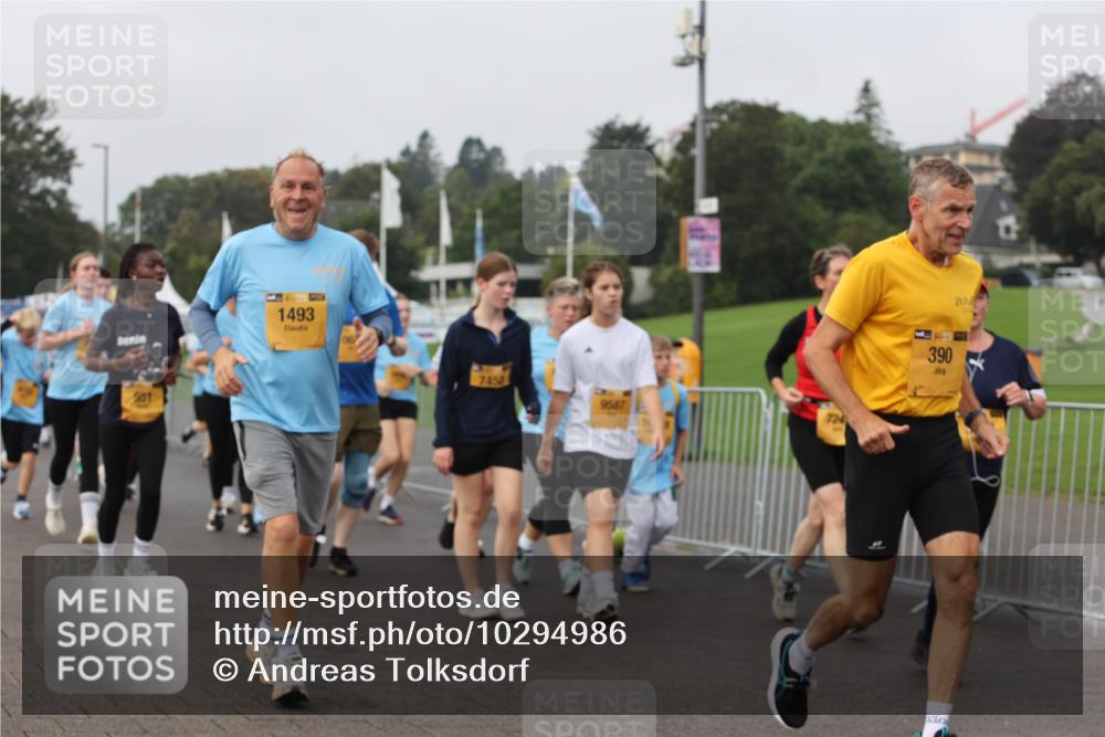 13.09.2026 - Kiel Lauf Andreas Tolksdorf http://msf.ph/oto/10294986 13.09.2026 09:28:21 Kiellinie 207, 1493, 745, 9587, 390 meine-sportfotos.de
