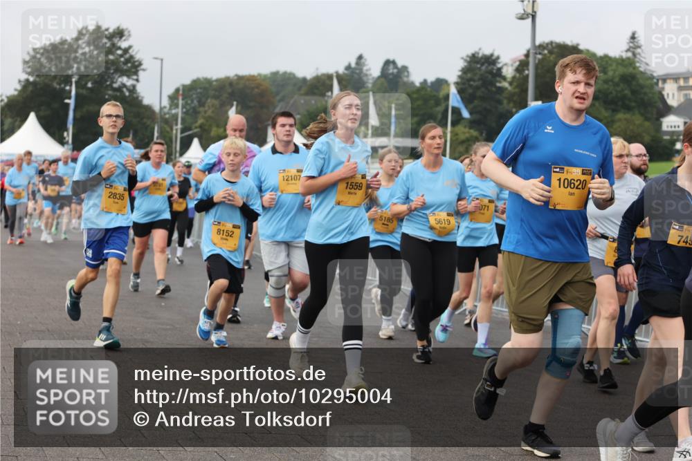 13.09.2026 - Kiel Lauf Andreas Tolksdorf http://msf.ph/oto/10295004 13.09.2026 09:28:23 Kiellinie 2835, 8152, 12107, 1559, 71, 5619, 5185, 4, 38, 10620, 745 meine-sportfotos.de