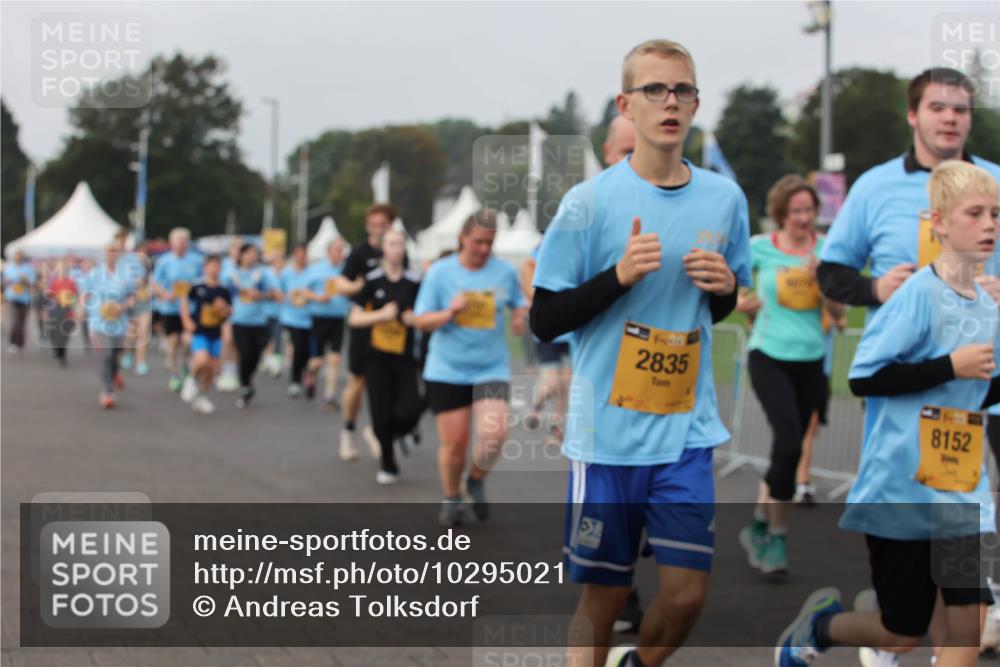 13.09.2026 - Kiel Lauf Andreas Tolksdorf http://msf.ph/oto/10295021 13.09.2026 09:28:25 Kiellinie 2835, 8152 meine-sportfotos.de
