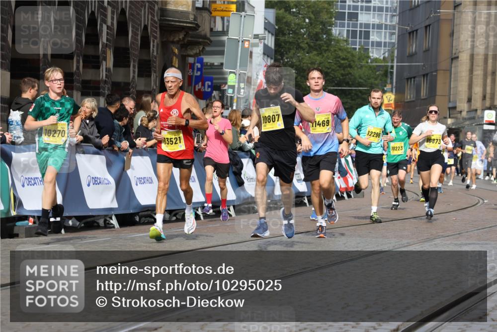 13.09.2026 - 21. swb-Marathon Bremen Strokosch-Dieckow http://msf.ph/oto/10295025 13.09.2026 10:47:38 Ziel 10189, 10310, 10319, 10744, 10898, 11187, 11269, 11462, 11650, 11651, 11814, 12048, 12195, 12298, 12415, 12470, 13528, 13545, 13589, 10172, 10210, 10393, 10592, 10860, 11018, 11360, 11634, 11894, 12077, 12547, 12558 meine-sportfotos.de