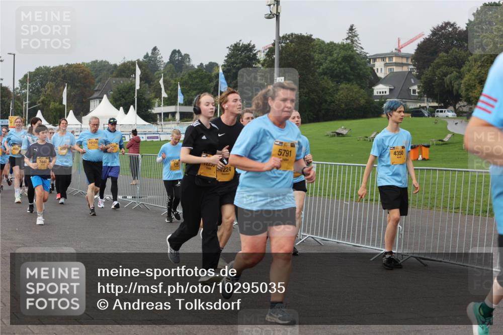 13.09.2026 - Kiel Lauf Andreas Tolksdorf http://msf.ph/oto/10295035 13.09.2026 09:28:27 Kiellinie 7448, 10159, 224, 5791, 4350 meine-sportfotos.de