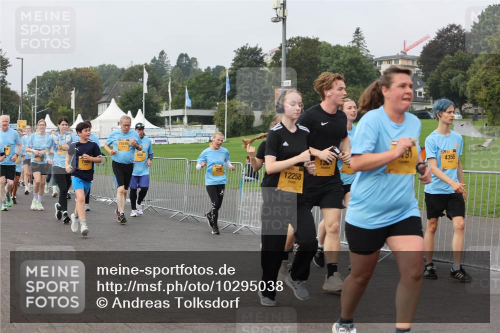 13.09.2026 - Kiel Lauf Andreas Tolksdorf http://msf.ph/oto/10295038 13.09.2026 09:28:27 Kiellinie 7448, 10159, 6241, 12258, 91, 4350 meine-sportfotos.de