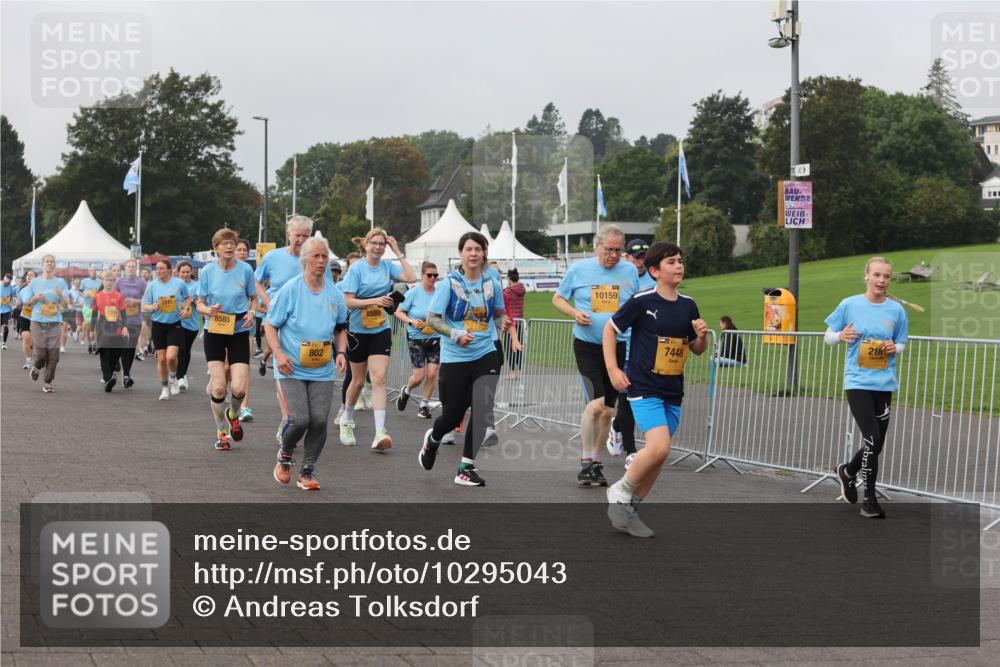 13.09.2026 - Kiel Lauf Andreas Tolksdorf http://msf.ph/oto/10295043 13.09.2026 09:28:28 Kiellinie 8585, 802, 10159, 7448, 218 meine-sportfotos.de