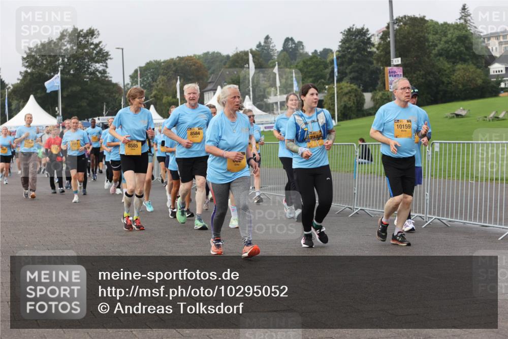 13.09.2026 - Kiel Lauf Andreas Tolksdorf http://msf.ph/oto/10295052 13.09.2026 09:28:30 Kiellinie 8585, 8584, 165, 7134, 10159 meine-sportfotos.de