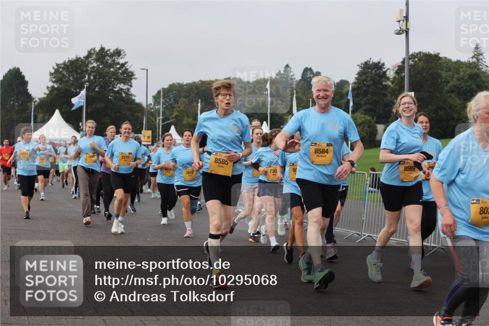 13.09.2026 - Kiel Lauf Andreas Tolksdorf http://msf.ph/oto/10295068 13.09.2026 09:28:32 Kiellinie 10074, 11852, 2241, 8585, 65, 730, 4856, 3812, 38, 8584, 8589, 80 meine-sportfotos.de