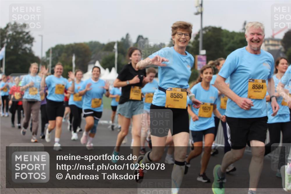 13.09.2026 - Kiel Lauf Andreas Tolksdorf http://msf.ph/oto/10295078 13.09.2026 09:28:33 Kiellinie 10829, 8585, 6675, 8584 meine-sportfotos.de