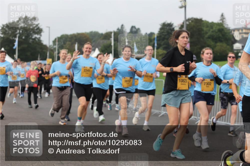 13.09.2026 - Kiel Lauf Andreas Tolksdorf http://msf.ph/oto/10295083 13.09.2026 09:28:34 Kiellinie 2241, 3812, 10709, 10823, 7302 meine-sportfotos.de