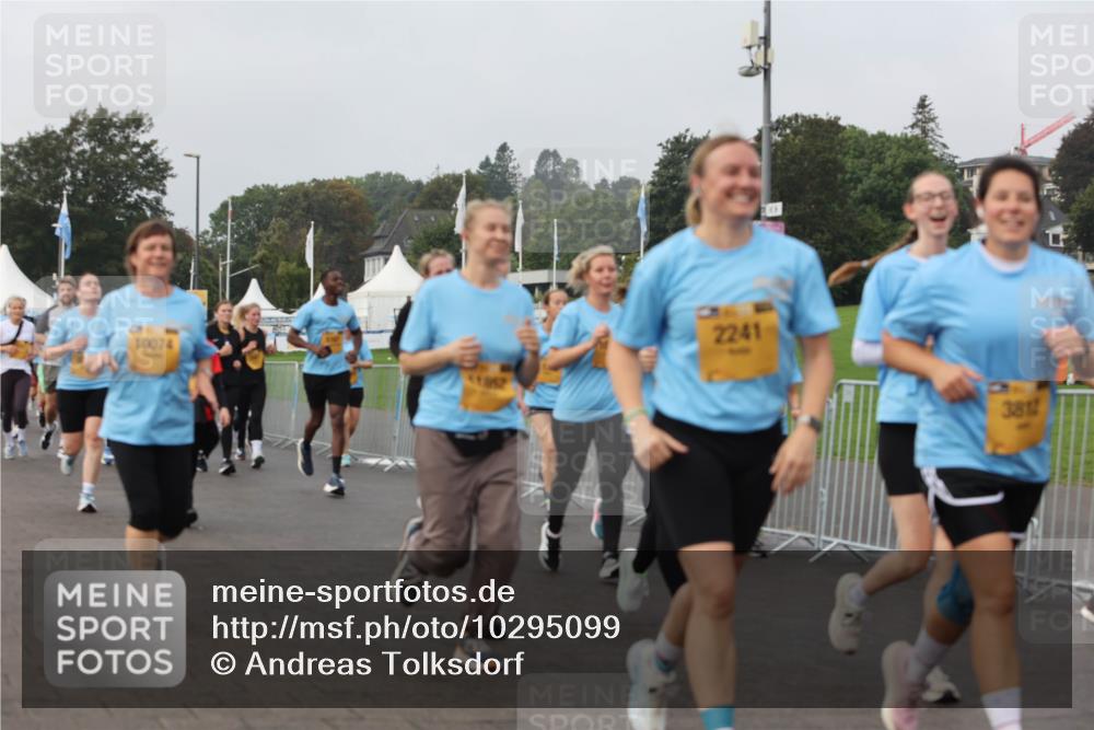 13.09.2026 - Kiel Lauf Andreas Tolksdorf http://msf.ph/oto/10295099 13.09.2026 09:28:35 Kiellinie 10074, 2241, 3817 meine-sportfotos.de