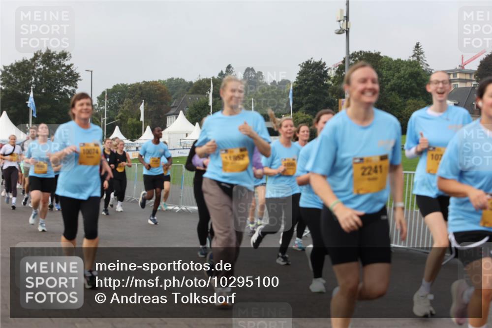 13.09.2026 - Kiel Lauf Andreas Tolksdorf http://msf.ph/oto/10295100 13.09.2026 09:28:35 Kiellinie 10074, 2241, 107 meine-sportfotos.de