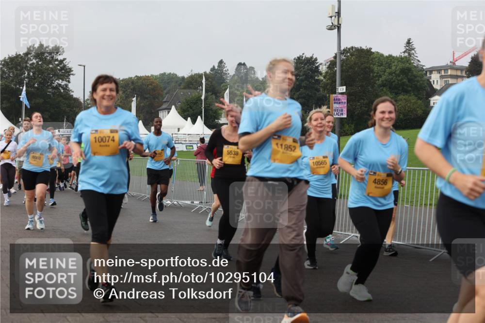 13.09.2026 - Kiel Lauf Andreas Tolksdorf http://msf.ph/oto/10295104 13.09.2026 09:28:36 Kiellinie 8080, 10074, 5538, 11852, 10565, 4856 meine-sportfotos.de