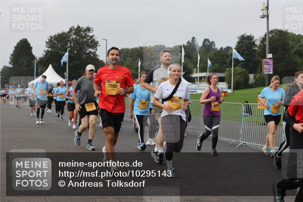 13.09.2026 - Kiel Lauf Andreas Tolksdorf http://msf.ph/oto/10295143 13.09.2026 09:28:40 Kiellinie 9109, 38, 7585, 4666, 38, 6592, 8672, 12282 meine-sportfotos.de