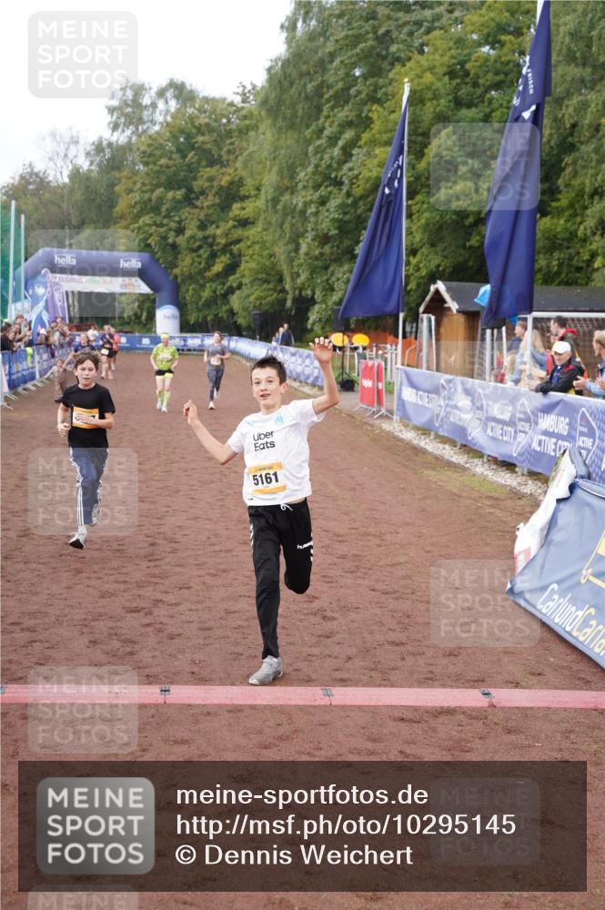 13.09.2026 - Airport Race Dennis Weichert http://msf.ph/oto/10295145 13.09.2026 10:32:33 Ziel 4142, 4160, 4183, 5035, 5161, 5321, 5437, 5482 meine-sportfotos.de