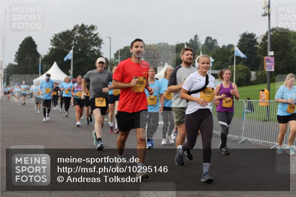 13.09.2026 - Kiel Lauf Andreas Tolksdorf http://msf.ph/oto/10295146 13.09.2026 09:28:40 Kiellinie 9109, 18130, 585, 4666, 1467, 39, 6592, 12282 meine-sportfotos.de