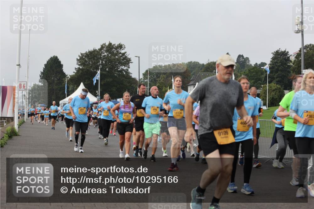 13.09.2026 - Kiel Lauf Andreas Tolksdorf http://msf.ph/oto/10295166 13.09.2026 09:28:42 Kiellinie 6, 12167, 11421, 11130, 9109, 466, 167 meine-sportfotos.de
