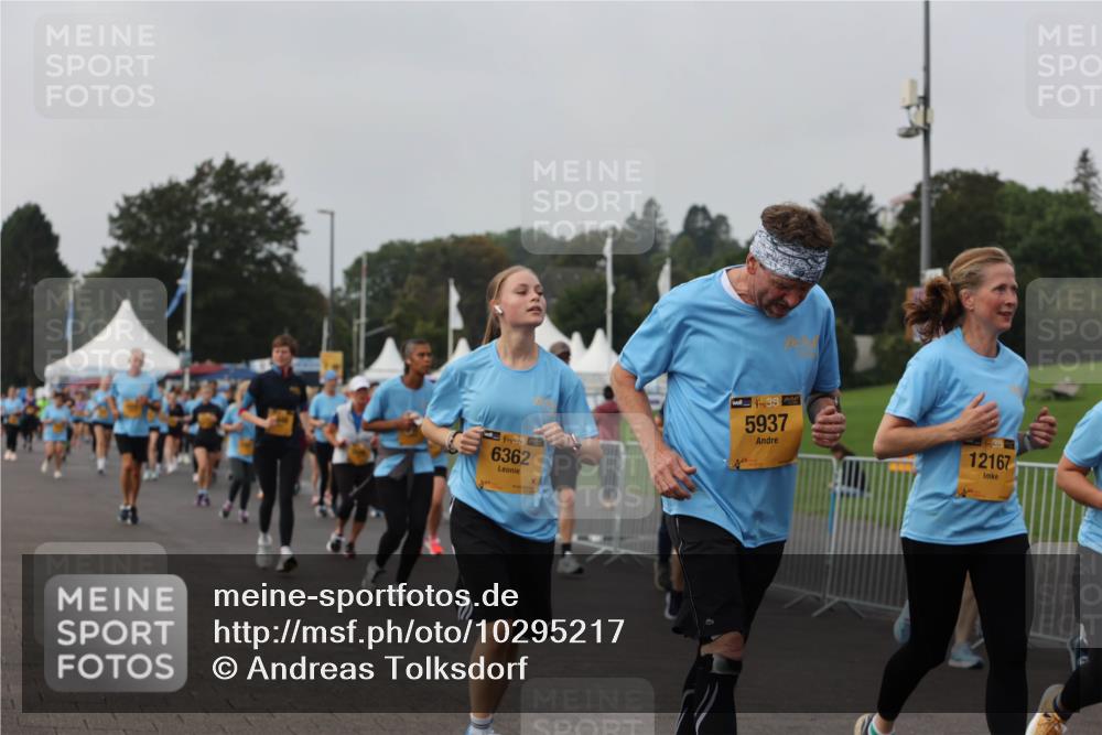 13.09.2026 - Kiel Lauf Andreas Tolksdorf http://msf.ph/oto/10295217 13.09.2026 09:28:48 Kiellinie 38, 6362, 38, 5937, 15, 392, 12167 meine-sportfotos.de