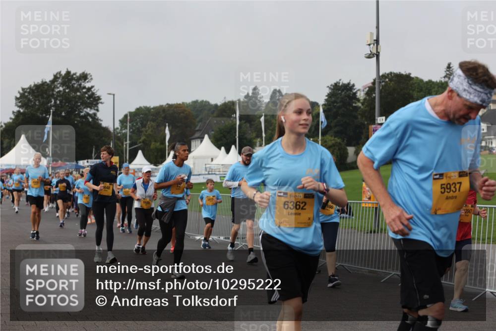 13.09.2026 - Kiel Lauf Andreas Tolksdorf http://msf.ph/oto/10295222 13.09.2026 09:28:49 Kiellinie 8503, 5648, 1, 38, 6362, 100, 39, 22, 5937, 2047 meine-sportfotos.de