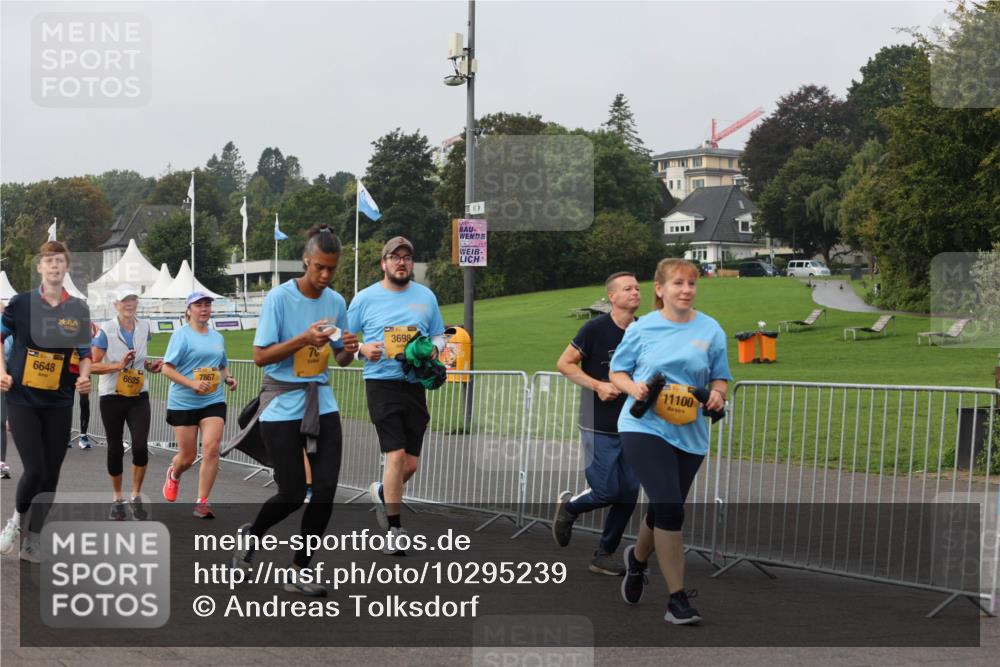 13.09.2026 - Kiel Lauf Andreas Tolksdorf http://msf.ph/oto/10295239 13.09.2026 09:28:51 Kiellinie 6648, 6625, 7867, 70, 3698, 11100 meine-sportfotos.de