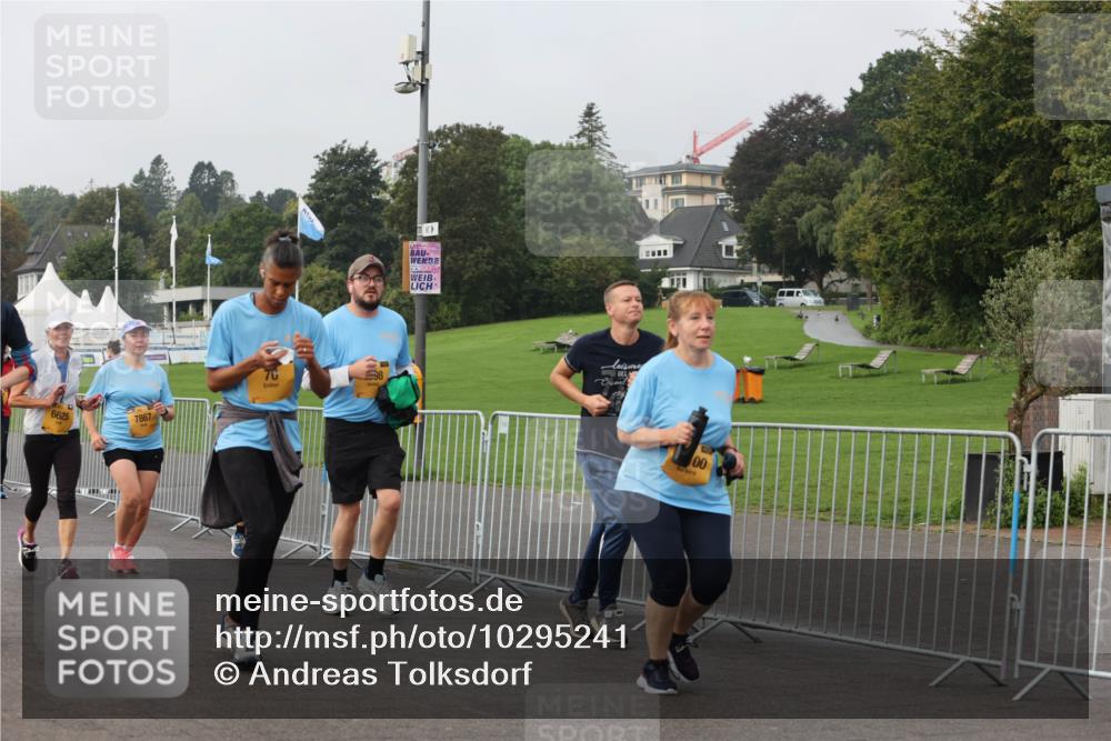 13.09.2026 - Kiel Lauf Andreas Tolksdorf http://msf.ph/oto/10295241 13.09.2026 09:28:51 Kiellinie 6625, 70, 98, 7867, 00 meine-sportfotos.de