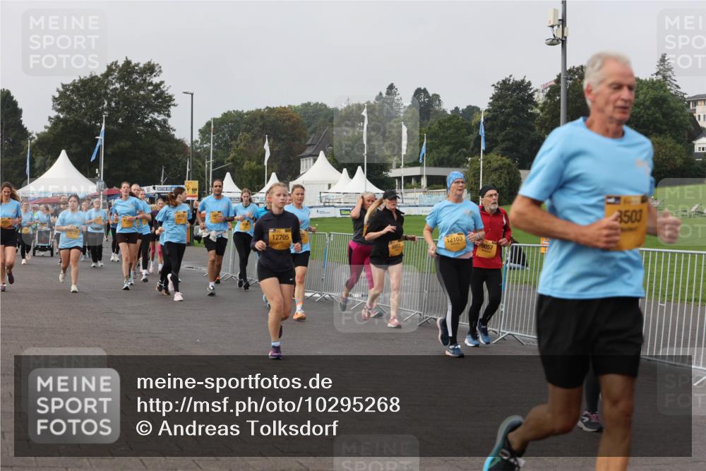 13.09.2026 - Kiel Lauf Andreas Tolksdorf http://msf.ph/oto/10295268 13.09.2026 09:28:55 Kiellinie 749, 12705, 12103, 9057, 3503 meine-sportfotos.de
