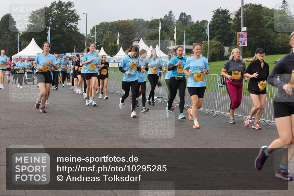 13.09.2026 - Kiel Lauf Andreas Tolksdorf http://msf.ph/oto/10295285 13.09.2026 09:28:57 Kiellinie 4333, 4711, 12560, 9550, 5518, 221, 8455, 8992 meine-sportfotos.de