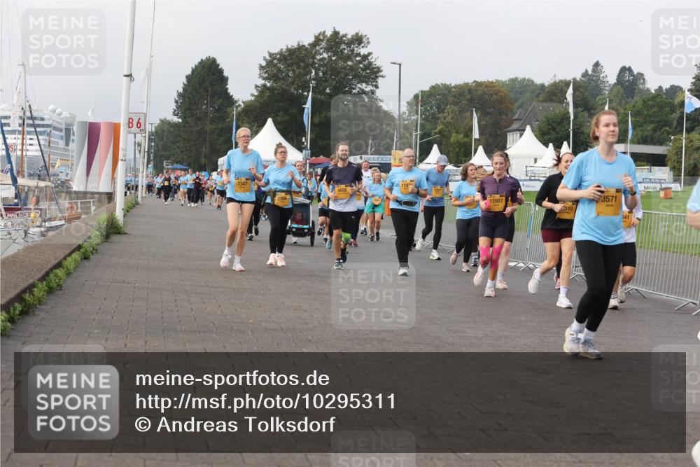 13.09.2026 - Kiel Lauf Andreas Tolksdorf http://msf.ph/oto/10295311 13.09.2026 09:29:02 Kiellinie 6, 7347, 2366, 119, 12007, 110, 3571 meine-sportfotos.de