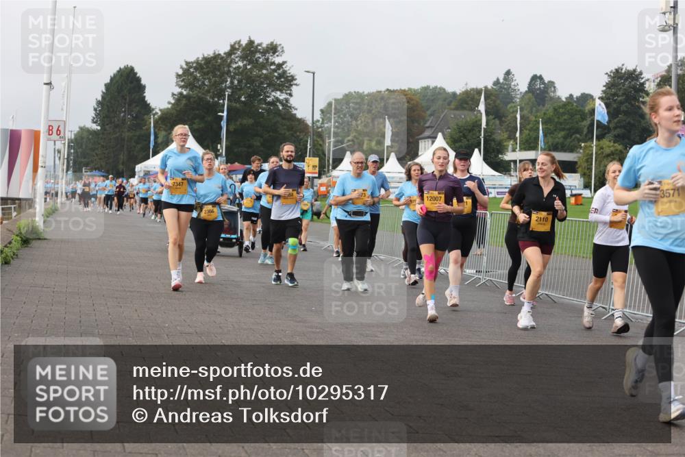 13.09.2026 - Kiel Lauf Andreas Tolksdorf http://msf.ph/oto/10295317 13.09.2026 09:29:02 Kiellinie 6, 7347, 12007, 979, 2366, 2110, 3571 meine-sportfotos.de
