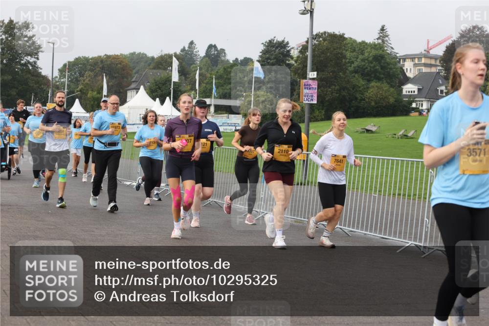 13.09.2026 - Kiel Lauf Andreas Tolksdorf http://msf.ph/oto/10295325 13.09.2026 09:29:03 Kiellinie 11973, 93, 07, 121, 2110, 097, 7641, 3571 meine-sportfotos.de