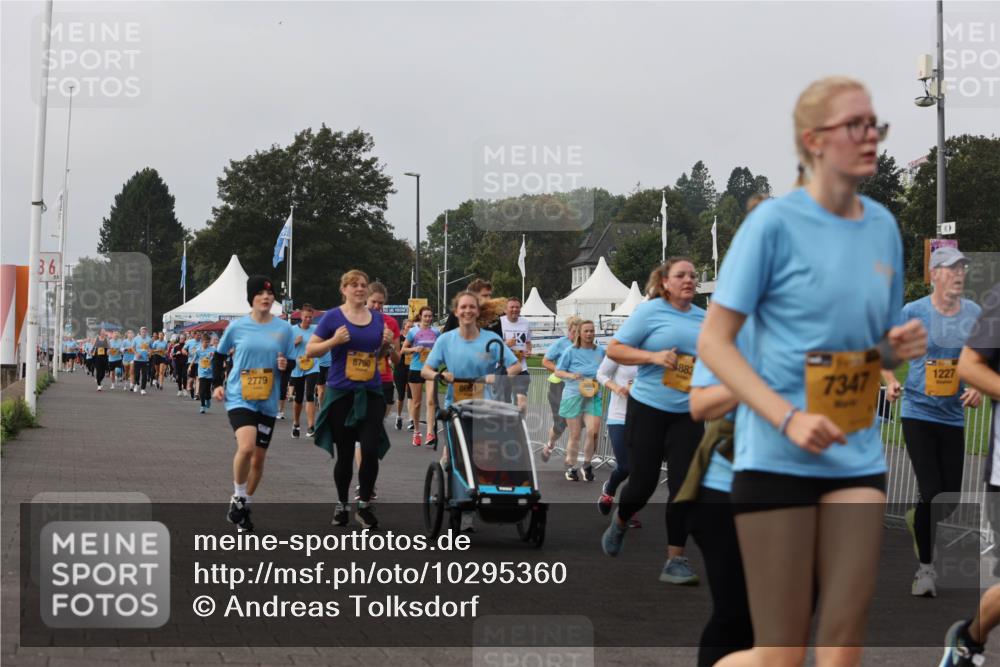 13.09.2026 - Kiel Lauf Andreas Tolksdorf http://msf.ph/oto/10295360 13.09.2026 09:29:07 Kiellinie 36, 2779, 8790, 8851, 883, 7347, 1227 meine-sportfotos.de