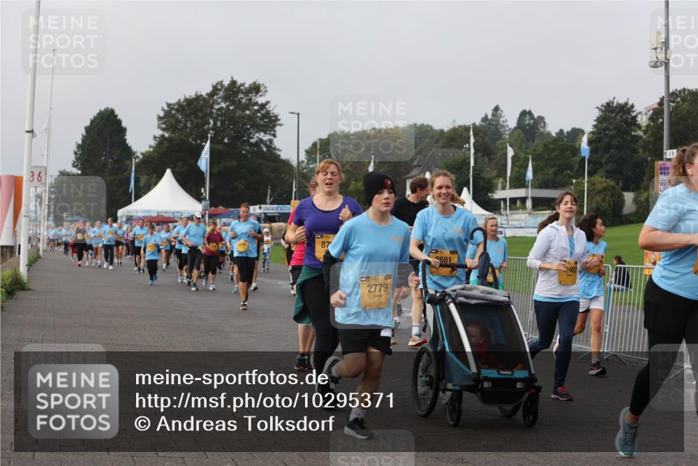 13.09.2026 - Kiel Lauf Andreas Tolksdorf http://msf.ph/oto/10295371 13.09.2026 09:29:09 Kiellinie 36, 87, 1, 38, 2779, 39, 9681, 462 meine-sportfotos.de