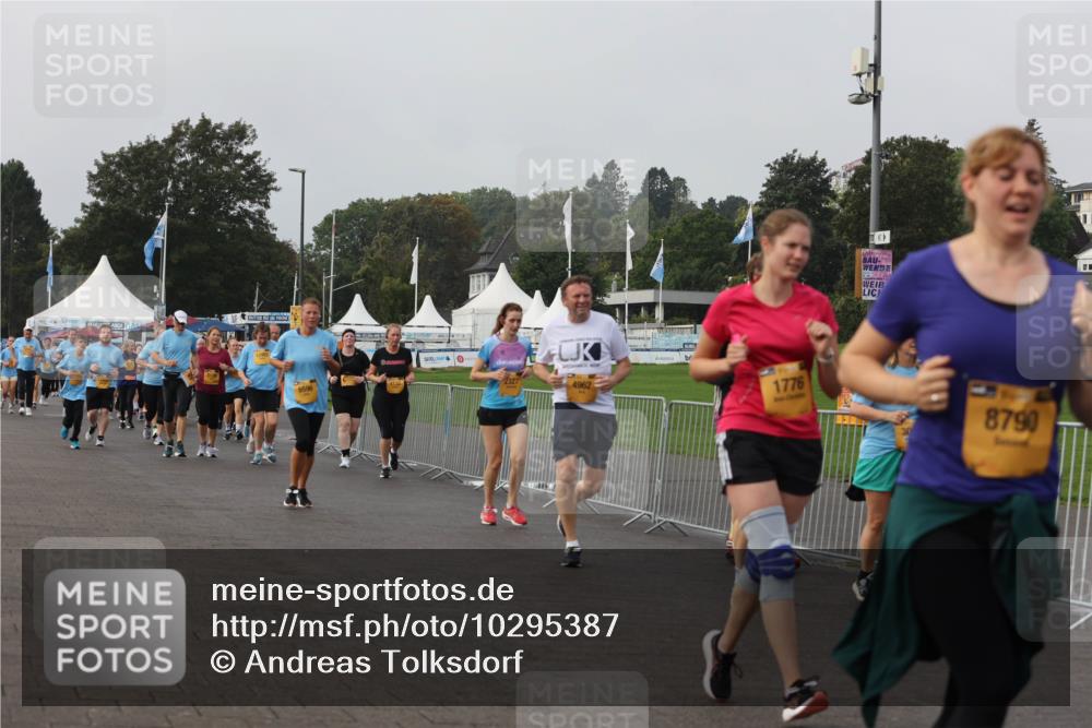 13.09.2026 - Kiel Lauf Andreas Tolksdorf http://msf.ph/oto/10295387 13.09.2026 09:29:11 Kiellinie 5596, 4962, 1776, 8790 meine-sportfotos.de