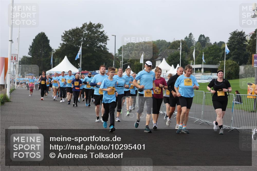 13.09.2026 - Kiel Lauf Andreas Tolksdorf http://msf.ph/oto/10295401 13.09.2026 09:29:17 Kiellinie 86, 2811, 128, 111, 9616, 12493, 7322 meine-sportfotos.de
